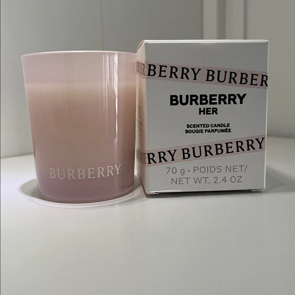 Burberry her candle